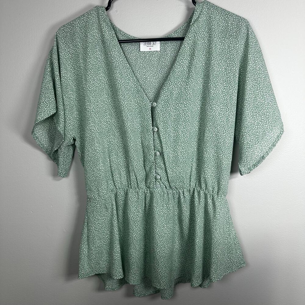 Sienna Sky Short Sleeve Peplum Top M